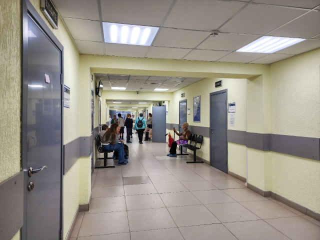 Сразу три врача пришли на работу в поликлинику в Климовске