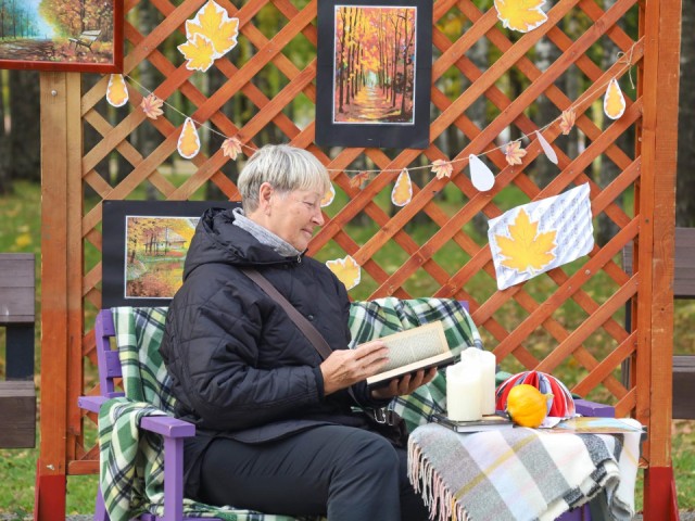 Поэтические поединки и романсы: Есенинский фестиваль прошел в Солнечногорске