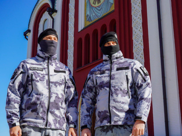Икона святых покровителей передана в Главный храм Росгвардии