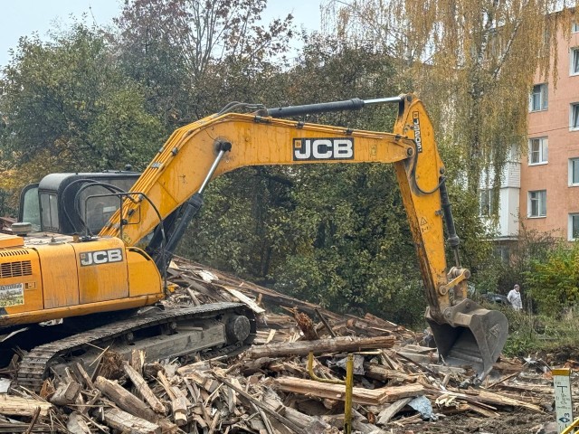На месте снесенного дома на улице Ватутина сделают парковку