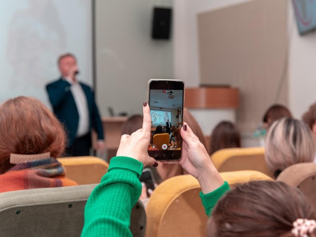 В Щелковский роддом в один день пришли 100 беременных
