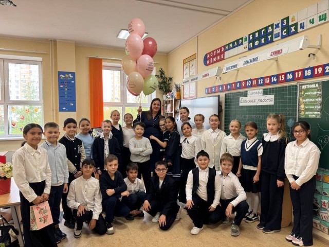 Свыше 620 педагогов работают в городских образовательных учреждениях Лобни