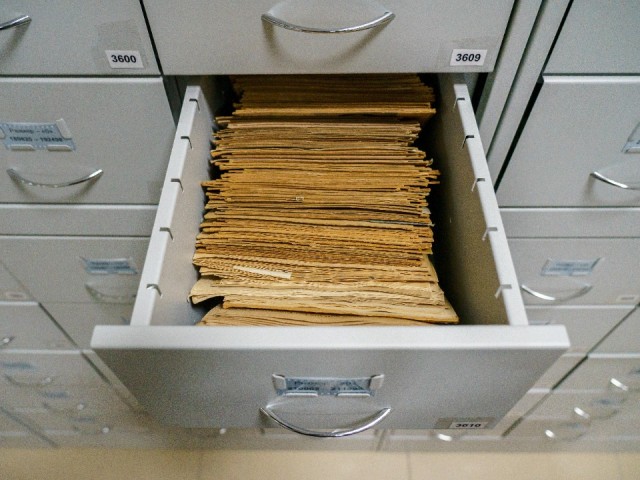 Жительница ищет родственников семьи Москвиных на улице Ленинградская