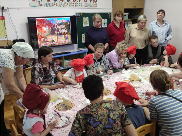 В бронницком детсаду прошли уникальные кулинарные мастер-классы для внуков