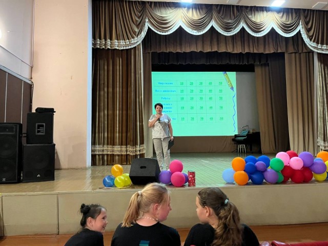 В Степаньковском доме культуры дети прогнали осеннюю хандру игрой в ребусы