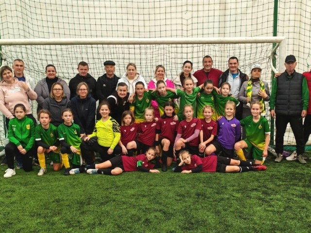 Футболистки спортшколы «Авангард» стали призерами областных соревнований