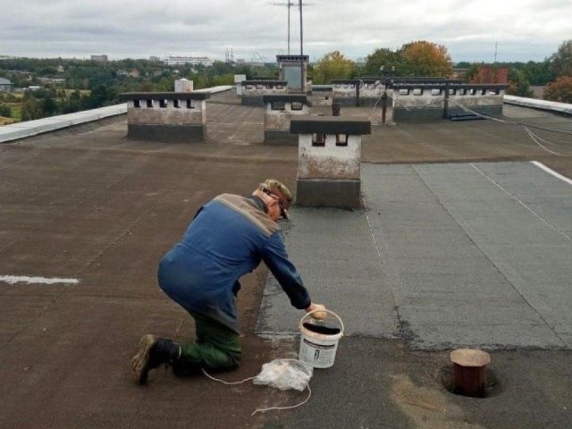 Управляющие компании Истры восстановили 105 крыш округа с начала года