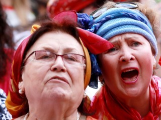 Главные праздники, странные традиции и народные приметы на 28 октября 2025 года