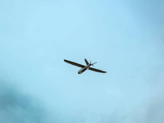 Силами ПВО Минобороны сбит один беспилотник, летевший на Москву