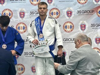 Пожарный из Шатуры завоевал два титула на турнире по дзюдо
