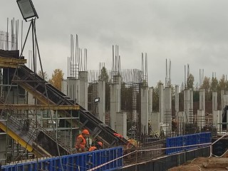 Монолитные работы на «Спартаке» завершены наполовину