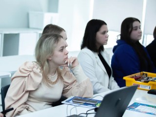 Стипендии планируют ежегодно индексировать на четыре процента