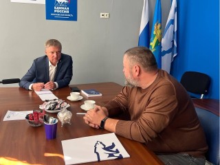 «Человек долга»: депутат Мособлдумы встретился с бойцом СВО в Видном