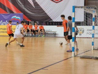 Спортсмены из Лосино-Петровского выступят в новом сезоне школьной лиги