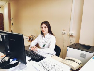 Пока одни лечатся таблетками, другие гуляют в парках — советы врача