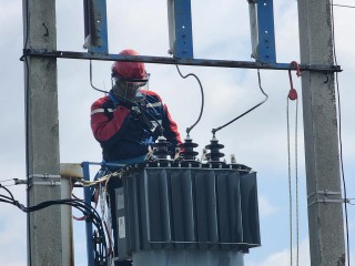 В микрорайоне Красная Поляна планово отключат электроэнергию