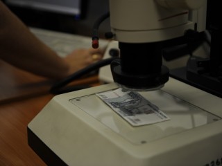Модернизация денег: зачем обновляют российские купюры