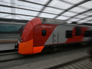 В ноябрьские праздники изменится расписание электричек в Клину