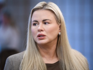 Анна Семенович собрала вещи и покинула дом, где жила с бойфрендом