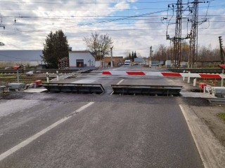 В Луховицах два железнодорожных переезда стали безопаснее