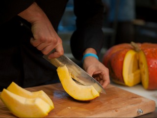 Чизкейк, смузи и венские вафли: топ вкусных и полезных рецептов из тыквы