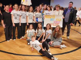 «Russian boy and girls» завоевали сердца жюри конкурса «Starteen»