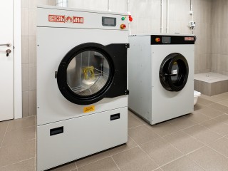 Где в Клину почистить теплую одежду и постирать крупные вещи