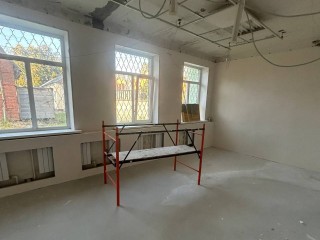 В сельском клубе в Радужном завершают капитальный ремонт