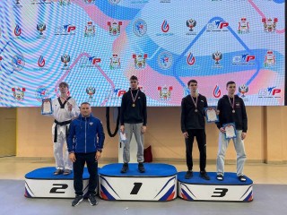 Тхэквондисты «Металлиста» завоевали награды в Смоленске