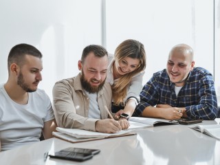 Зумерские словари появились в офисах Павловского Посада