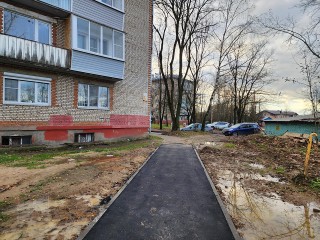 В Красноармейске восстановили пешеходный маршрут после реконструкции теплотрассы