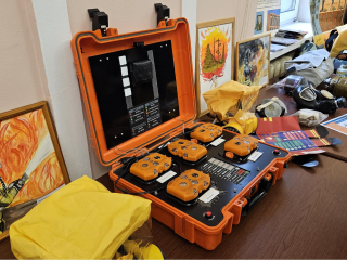 Жуковских школьников познакомили с современной системой маяков для спасателей