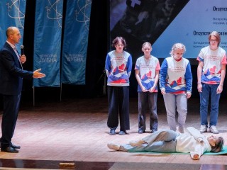 Подмосковные волонтеры поделились опытом и освоили навыки оказания первой помощи