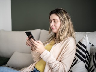 Ответишь и потеряешь все деньги: почему при звонке из Грузии или Ирана не стоит брать трубку