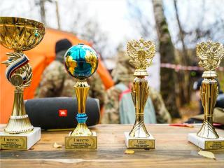 Химчане покорили вершины туризма: фестиваль с военным многоборьем прошел в лесопарке