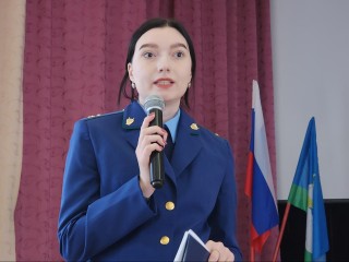 Помощник прокурора провела уроки кибер-безопасности для школьников Одинцова