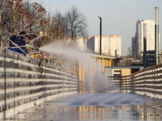 В этом году в округе будут работать пять катков с искусственным покрытием