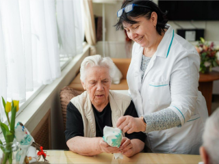Кому и на сколько прибавят с января: как повышение прожиточного минимума изменит выплаты в Подмосковье