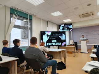 Школьники из Котельников познают профессию инженера на фестивале в ведущем вузе