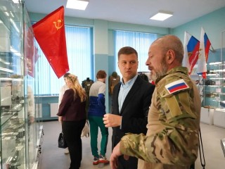 Музей локальных войн в школе № 1 пополнился экспонатами из зоны СВО