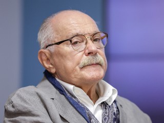 «Меняется вместе со временем»: раскрыт секрет успеха Михалкова
