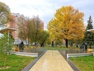 Скверы имени Пушкина и Спасателей обновили ко Дню рождения города