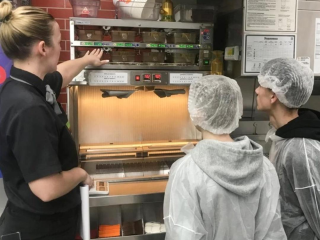 Воспитанник семейного центра из Егорьевска освоил две профессии на практике