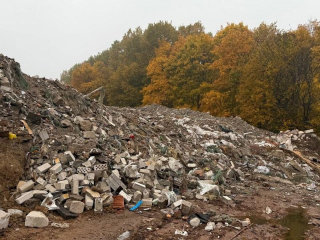 На землях сельхозназначения пресекли создание свалки