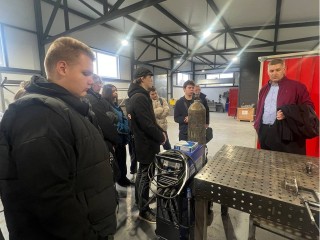 Студентов-сварщиков отправили знакомиться с местом будущей практики