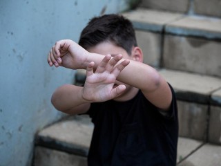 Мужчина, пытавшийся увести ребенка, был замечен не только в Балашихе
