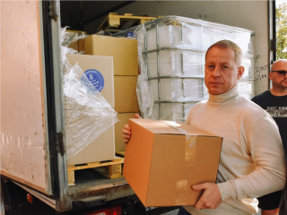 Волонтеры Пушкино отправили вещи первой необходимости в зону СВО