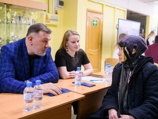 Услышать жителей напрямую: как в Лыткарине решают проблемы здравоохранения на выездных приемах