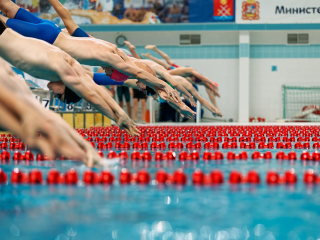 Школьников из Дзержинского приглашают вступить в состязания по плаванию 30 октября