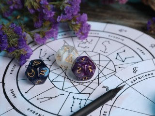 Гороскоп для всех знаков Зодиака на 22 октября 2025: Овны придут к успеху, а Близнецов и Тельцов все будет раздражать